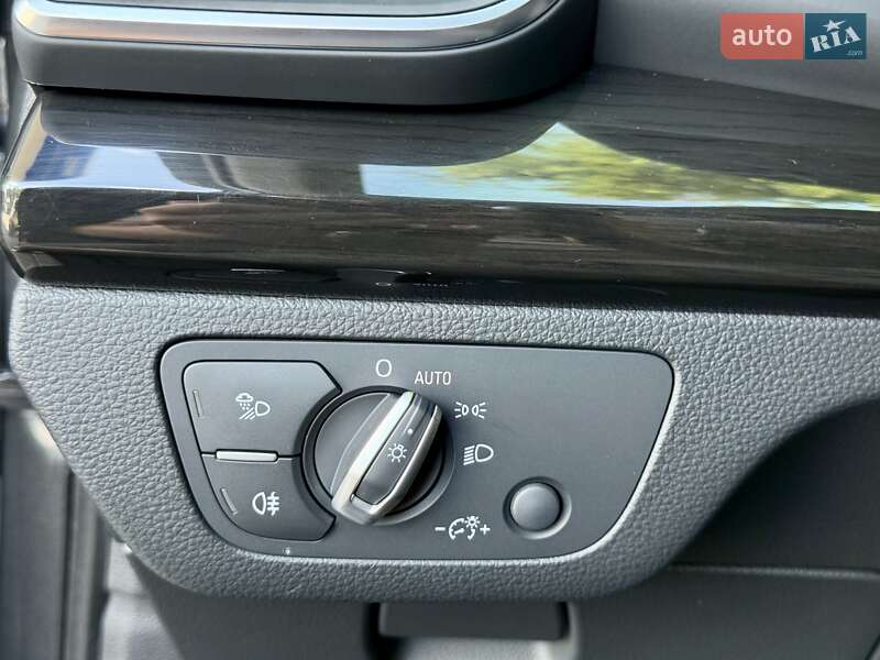 Внедорожник / Кроссовер Audi Q5 2020 в Днепре