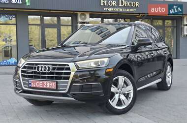 Внедорожник / Кроссовер Audi Q5 2017 в 