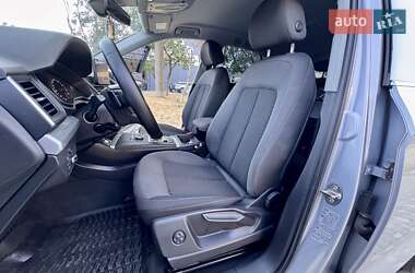 Внедорожник / Кроссовер Audi Q5 2018 в 