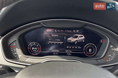 Внедорожник / Кроссовер Audi Q5 2020 в 