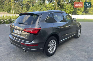 Внедорожник / Кроссовер Audi Q5 2015 в 