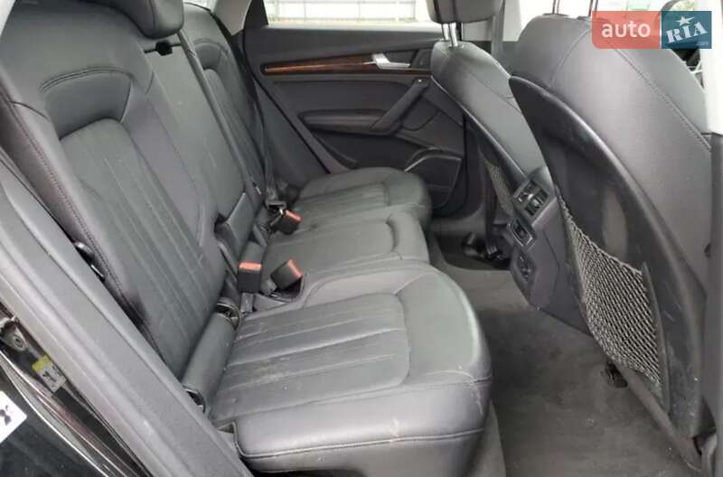 Позашляховик / Кросовер Audi Q5 2020 в Києві