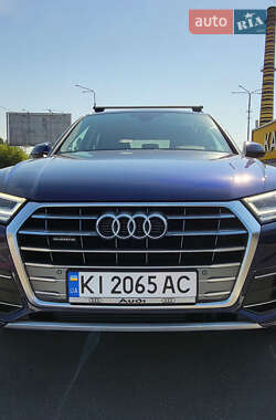 Внедорожник / Кроссовер Audi Q5 2019 в 
