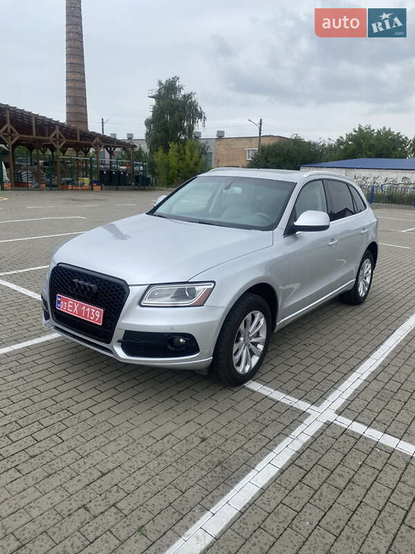 Внедорожник / Кроссовер Audi Q5 2014 в Нововолынске