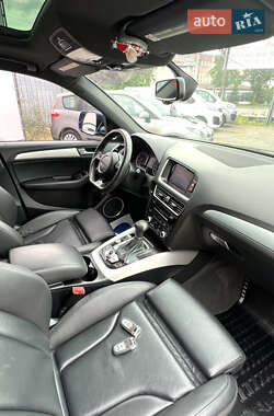 Внедорожник / Кроссовер Audi Q5 2016 в 