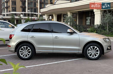 Внедорожник / Кроссовер Audi Q5 2013 в 