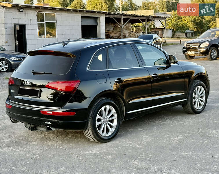 Внедорожник / Кроссовер Audi Q5 2015 в Ровно