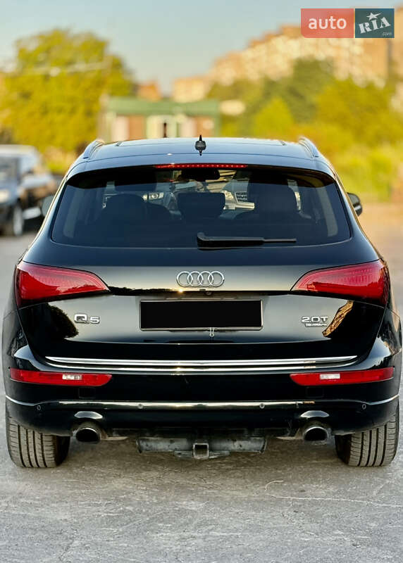 Внедорожник / Кроссовер Audi Q5 2015 в Ровно