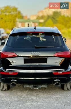 Внедорожник / Кроссовер Audi Q5 2015 в 