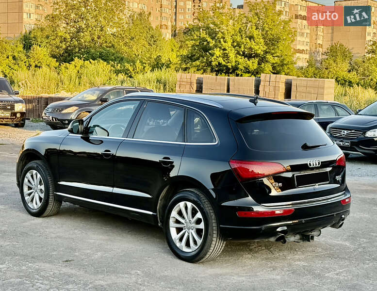 Внедорожник / Кроссовер Audi Q5 2015 в Ровно