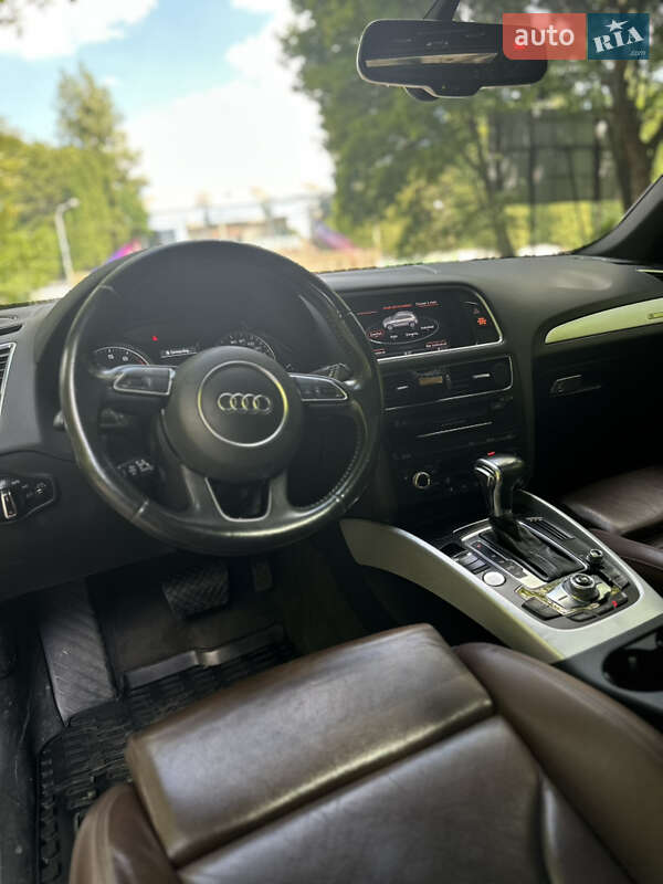 Внедорожник / Кроссовер Audi Q5 2016 в Львове