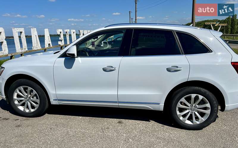 Внедорожник / Кроссовер Audi Q5 2014 в Чугуеве