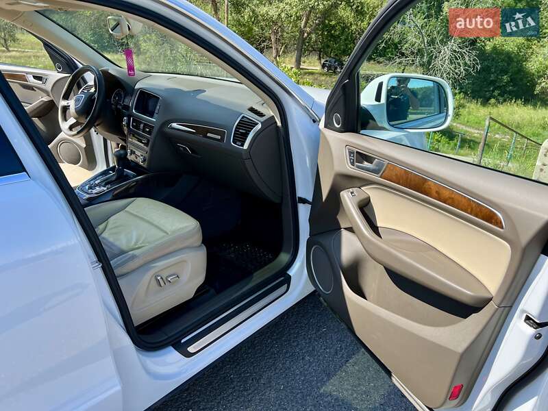 Внедорожник / Кроссовер Audi Q5 2014 в Чугуеве