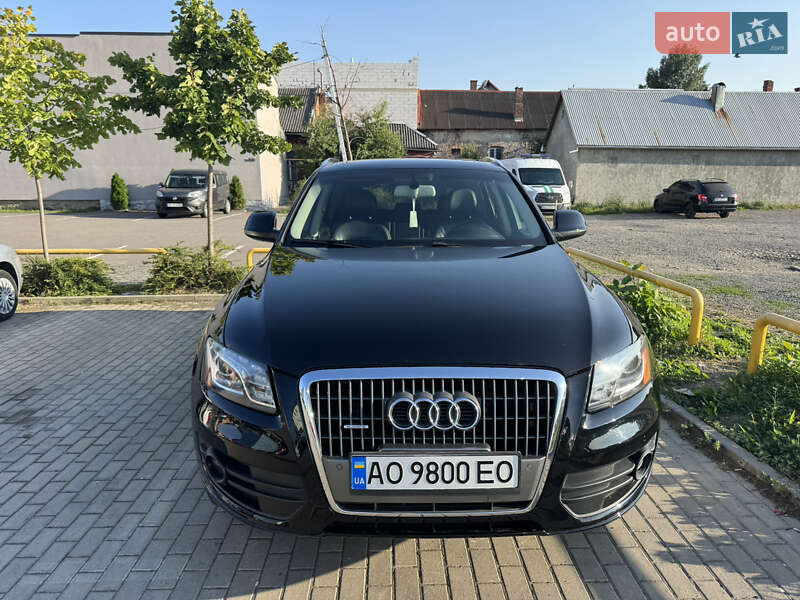 Позашляховик / Кросовер Audi Q5 2010 в Мукачевому