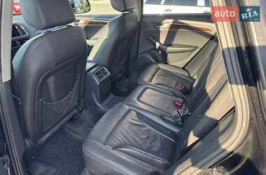 Внедорожник / Кроссовер Audi Q5 2010 в 
