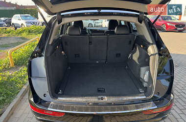Внедорожник / Кроссовер Audi Q5 2010 в 
