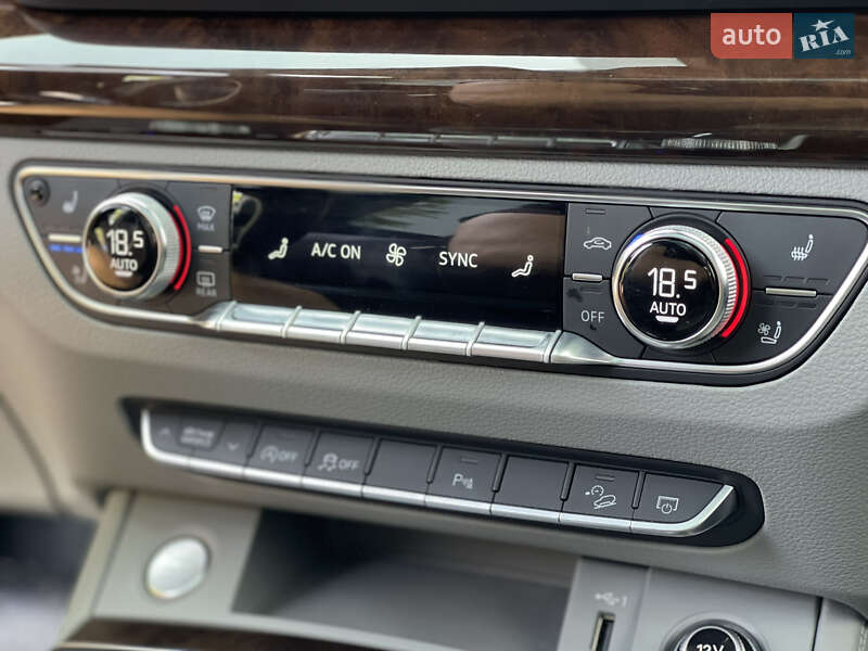 Внедорожник / Кроссовер Audi Q5 2019 в Каменском