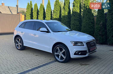 Внедорожник / Кроссовер Audi Q5 2016 в 