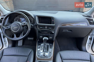 Внедорожник / Кроссовер Audi Q5 2016 в 