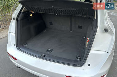 Внедорожник / Кроссовер Audi Q5 2011 в 