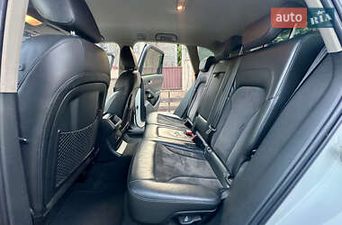 Внедорожник / Кроссовер Audi Q5 2011 в 