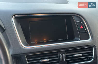 Внедорожник / Кроссовер Audi Q5 2011 в 