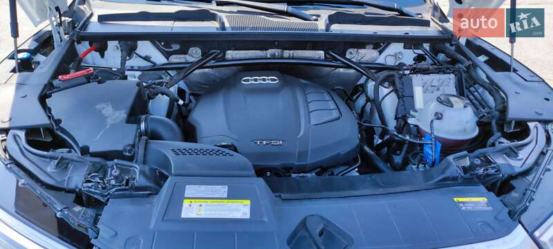Внедорожник / Кроссовер Audi Q5 2019 в Харькове