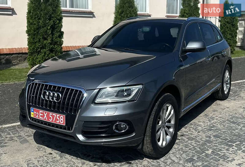 Внедорожник / Кроссовер Audi Q5 2012 в 