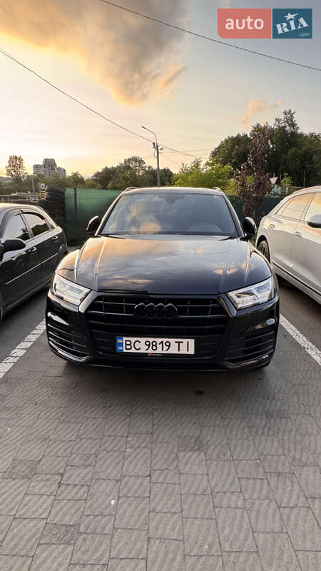 Внедорожник / Кроссовер Audi Q5 2017 в Львове