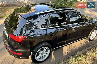 Внедорожник / Кроссовер Audi Q5 2012 в 