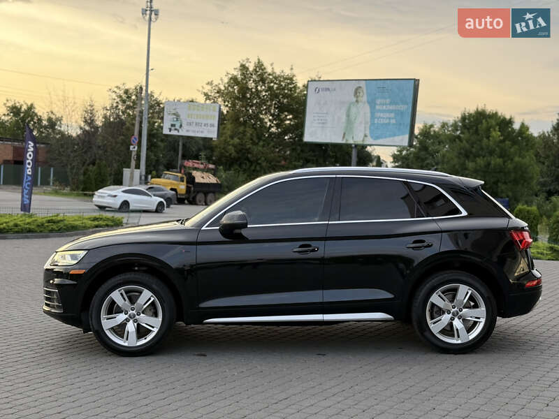 Внедорожник / Кроссовер Audi Q5 2017 в Хмельницком