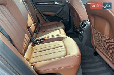 Внедорожник / Кроссовер Audi Q5 2018 в 