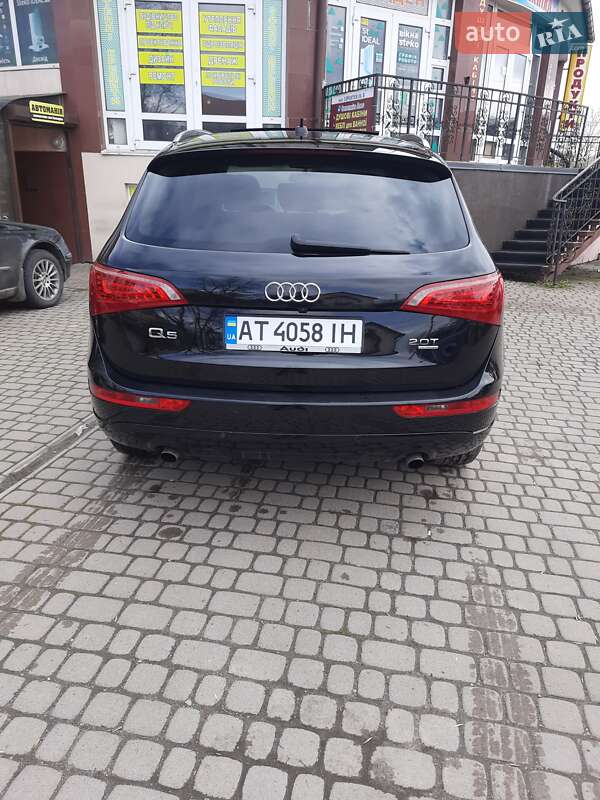 Внедорожник / Кроссовер Audi Q5 2011 в Ивано-Франковске