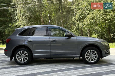 Внедорожник / Кроссовер Audi Q5 2016 в 