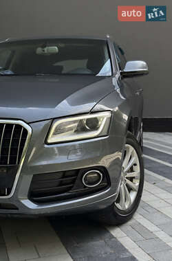 Внедорожник / Кроссовер Audi Q5 2016 в 