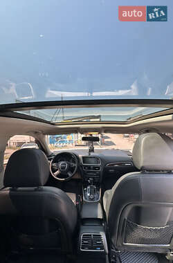 Внедорожник / Кроссовер Audi Q5 2011 в 