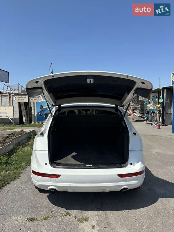 Позашляховик / Кросовер Audi Q5 2011 в Кременчуці