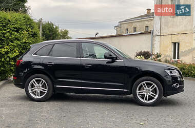 Внедорожник / Кроссовер Audi Q5 2015 в 