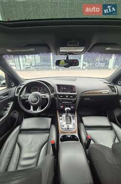 Внедорожник / Кроссовер Audi Q5 2016 в 