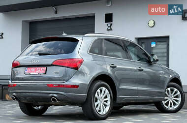 Внедорожник / Кроссовер Audi Q5 2016 в 