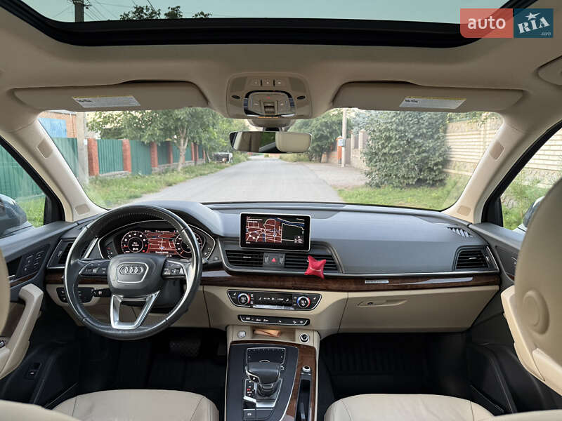 Внедорожник / Кроссовер Audi Q5 2017 в Белой Церкви