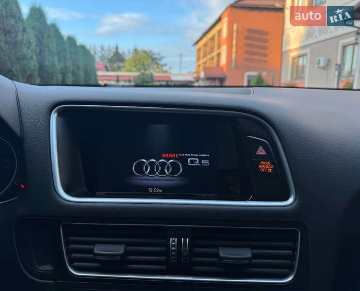 Внедорожник / Кроссовер Audi Q5 2016 в Стрые