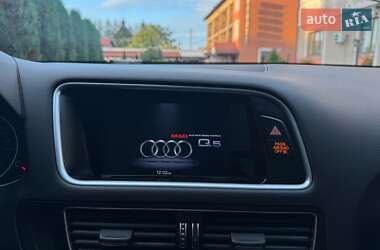 Внедорожник / Кроссовер Audi Q5 2016 в 