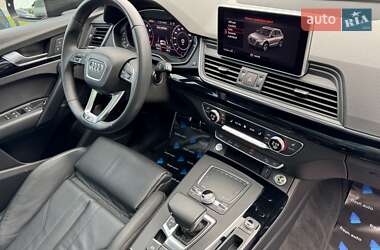 Внедорожник / Кроссовер Audi Q5 2019 в 