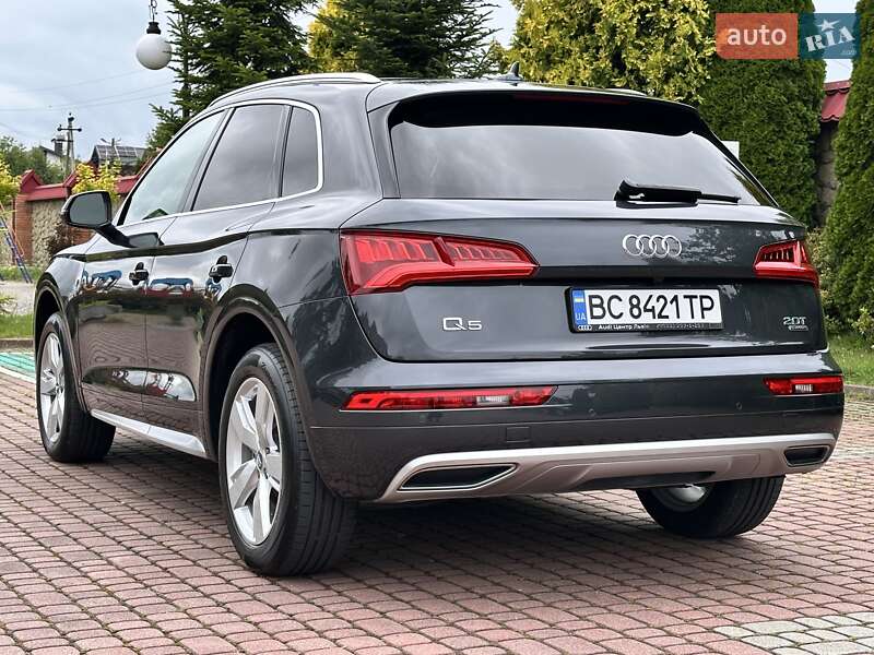 Внедорожник / Кроссовер Audi Q5 2018 в Львове