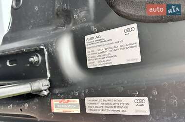 Внедорожник / Кроссовер Audi Q5 2018 в 