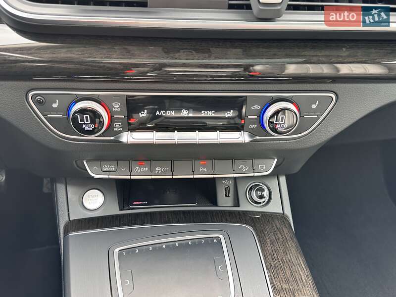 Внедорожник / Кроссовер Audi Q5 2018 в Львове