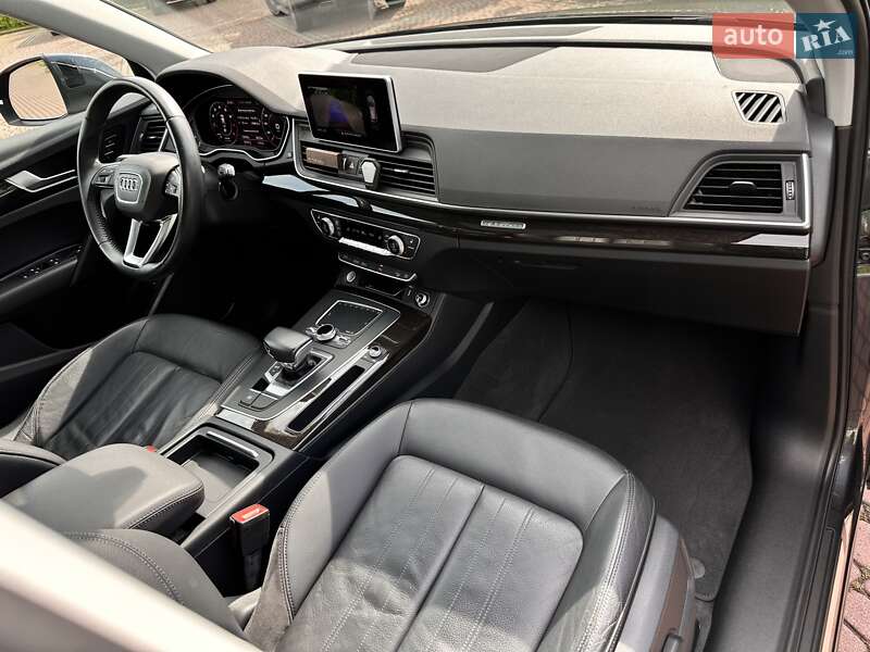 Внедорожник / Кроссовер Audi Q5 2018 в Львове