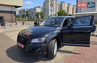 Внедорожник / Кроссовер Audi Q5 2015 в 