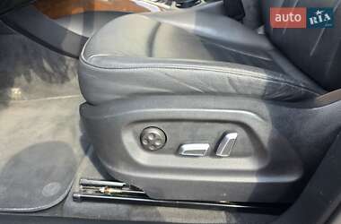 Внедорожник / Кроссовер Audi Q5 2015 в 